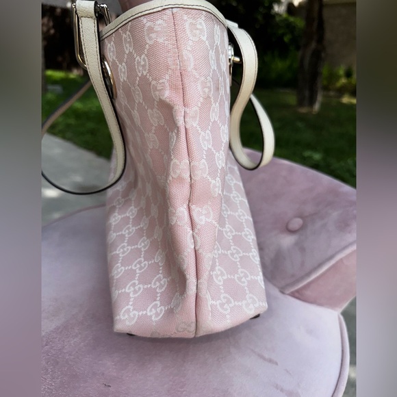 Gucci Pink and Cream Zip Tote - Picture 4 of 10